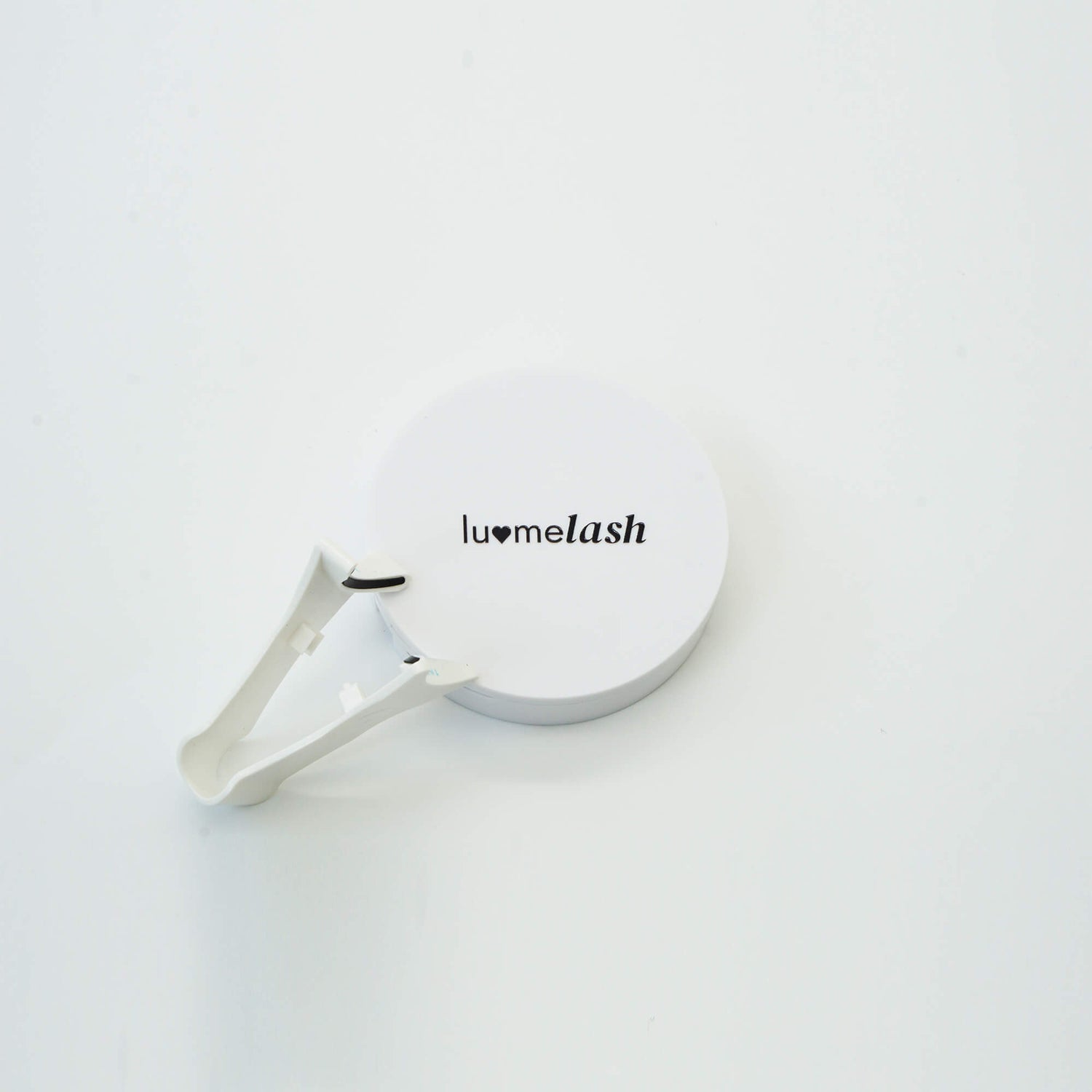 Cat-Eye Full Volume Magnetic Eyelashes without Eyeliner